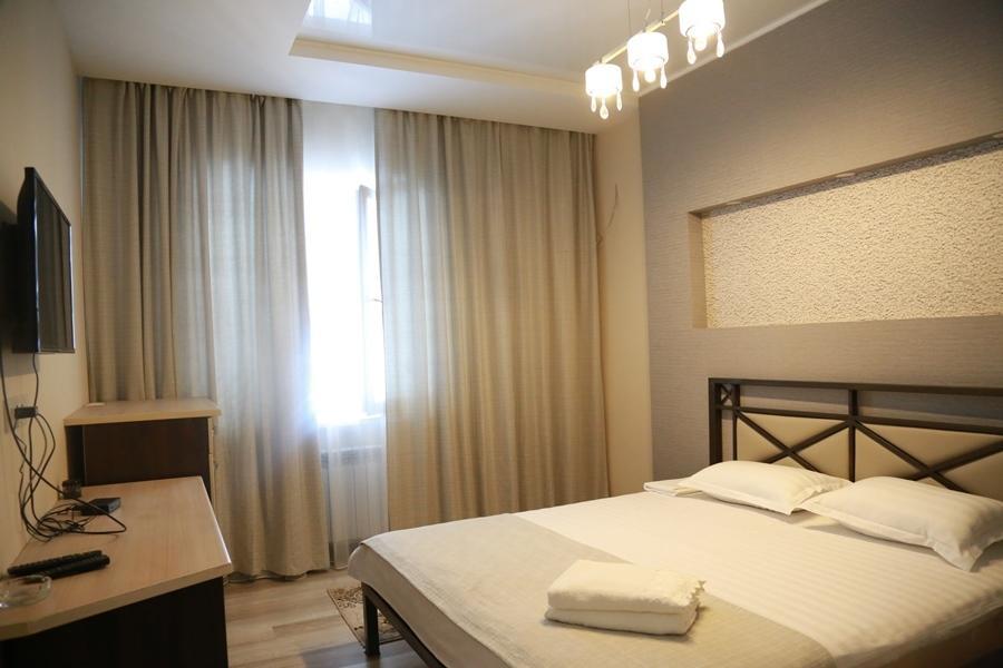 Center Hotel Bishkek Exterior photo