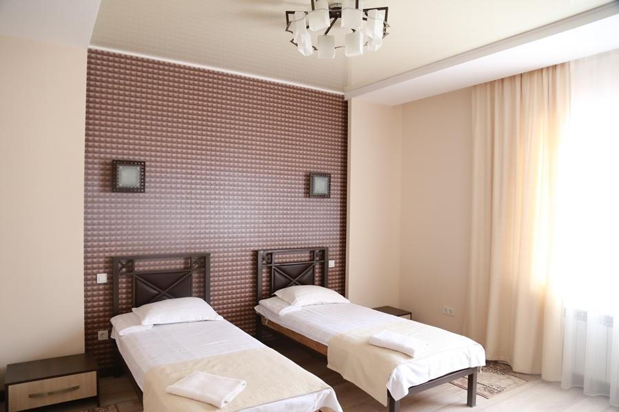 Center Hotel Bishkek Exterior photo